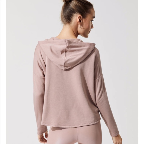 Beyond Yoga Pullover - Picture 2 of 5